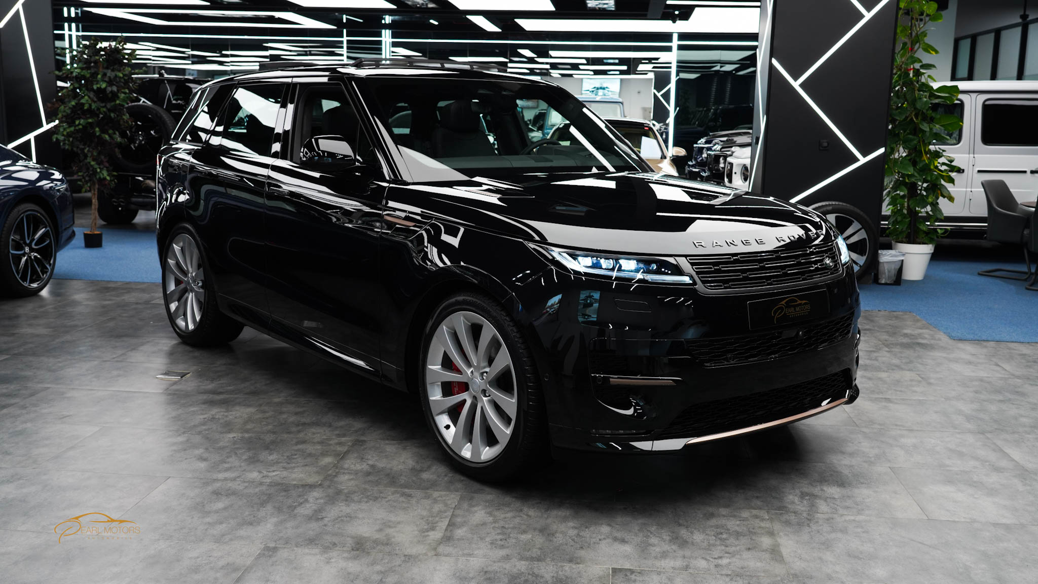 Range Rover Sport P525 First Edition